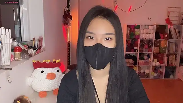 Tieu-May's Live XXX Chat