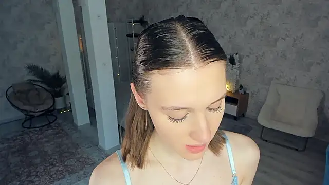 LianneBynon's Webcam Show