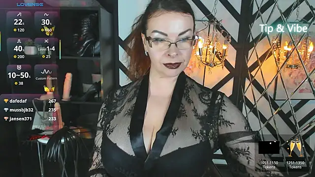 MrsIngrid's Live XXX Chat