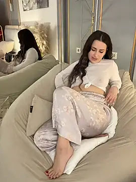 LanaElise Pertunjukan Webcam