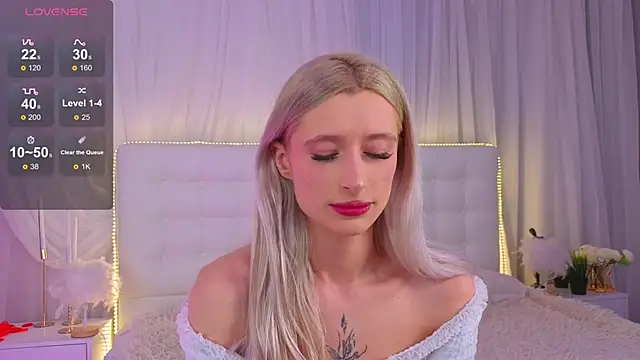 Chat +18 de Monica_Leen ao vivo