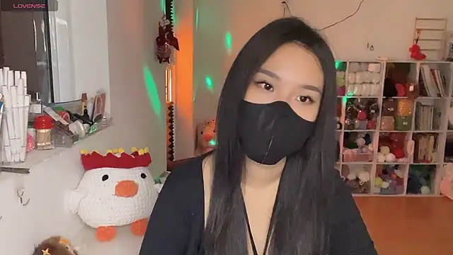 Tieu-May's Live XXX Chat