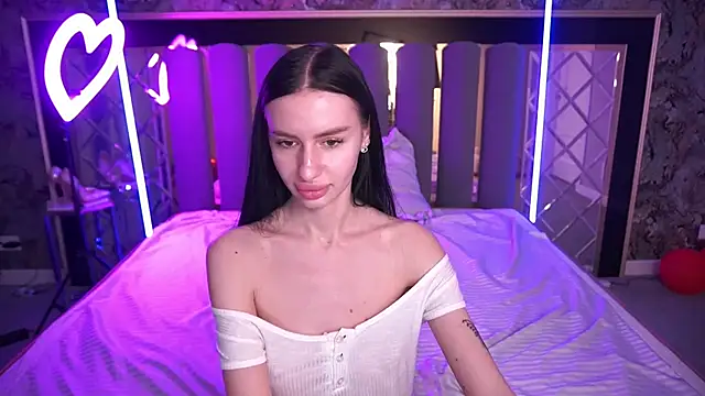 Snow_WhiteeeX's Live XXX Chat