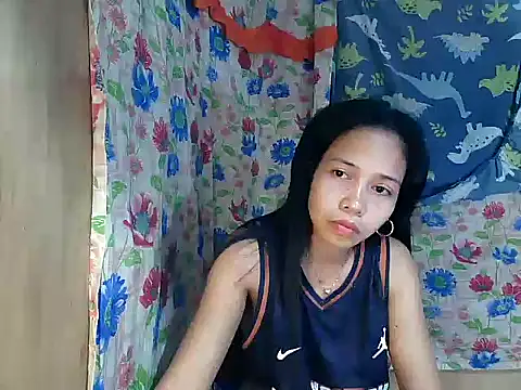 Chatroom XXX en direct de PinaySkinnyGirl