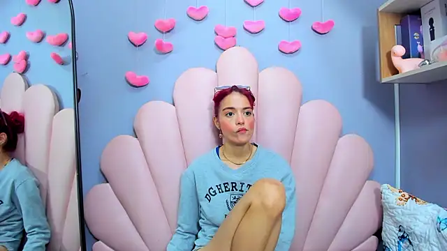 แชท XXX สดของ luci_miller