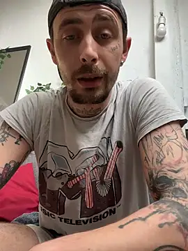Piratee666's Live XXX Chat
