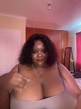 Michyboldy 라이브 XXX 채팅