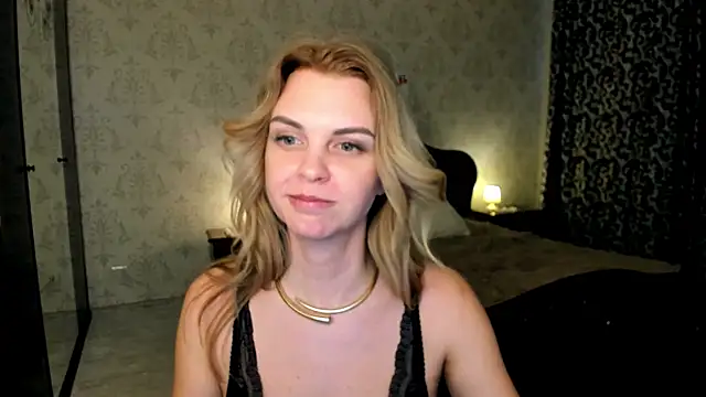 LunaFlinn: απευθείας συνομιλία ΧΧΧ