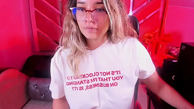 Živý XXX chat Olivia_Fox69