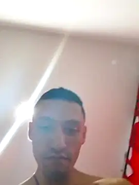 Webkamerová show TuCanero23cm