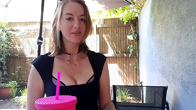 TopsyWilde – Live XXX-chat