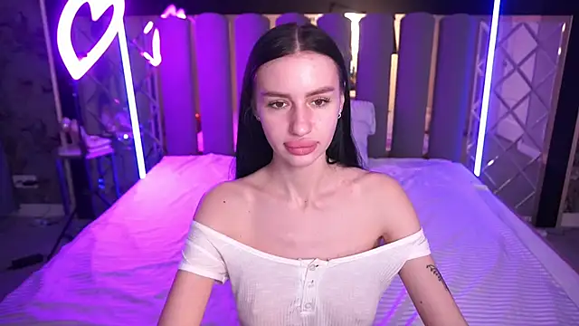 Snow_WhiteeeX's Live XXX Chat