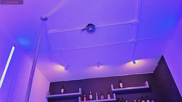 nova_salvatore Live XXX Chat