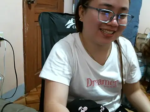 im_your_secret Chat XXX in diretta