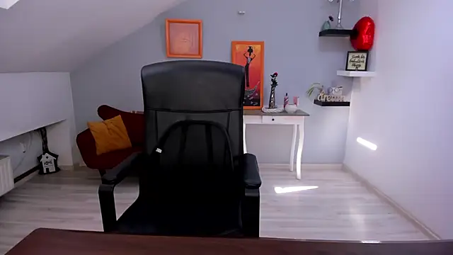 LollaGirl – Live XXX-chat