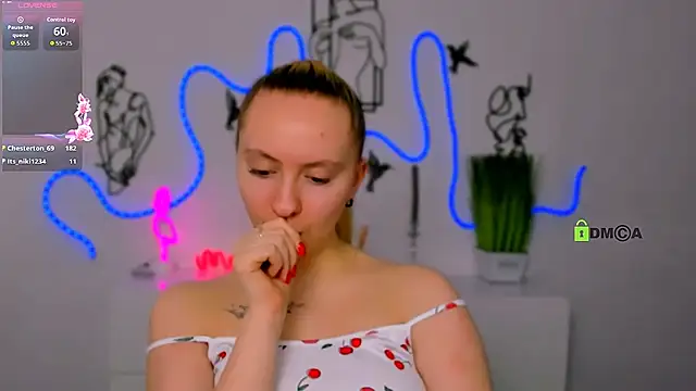 Chat XXX en directo de mila_glow1