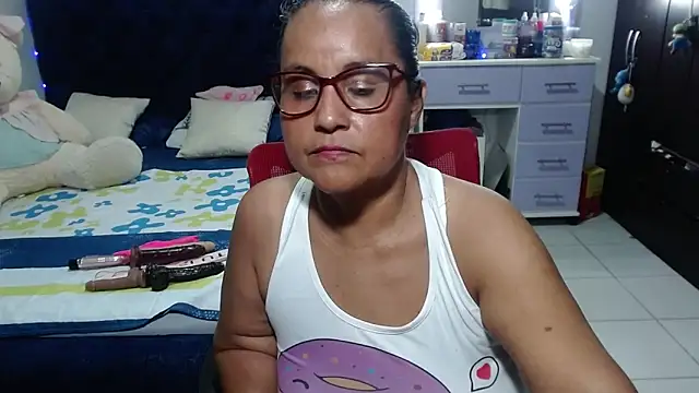 pervert_mommy_ live XXX chat