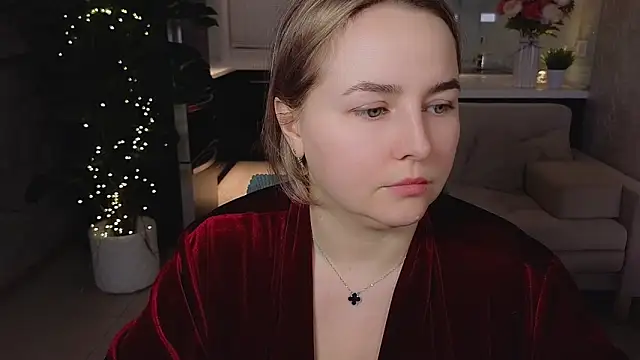 Mira_Mermayd's Live XXX Chat