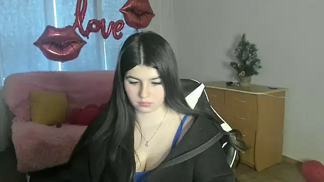 KisaModel's Live XXX Chat