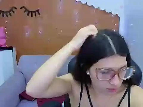 mila_t_ 网络视讯表演