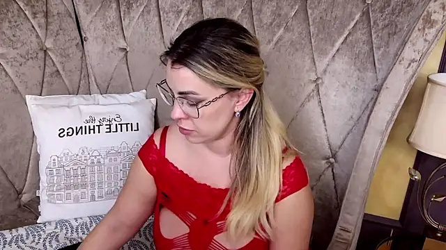 BustyGizelle 라이브 XXX 채팅