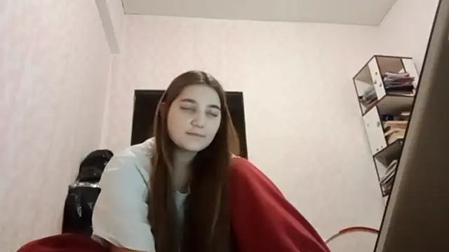 XXX chat uživo modela JanineThielman