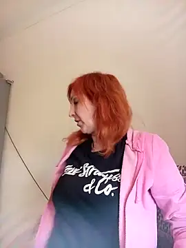 MssAngela: απευθείας συνομιλία ΧΧΧ