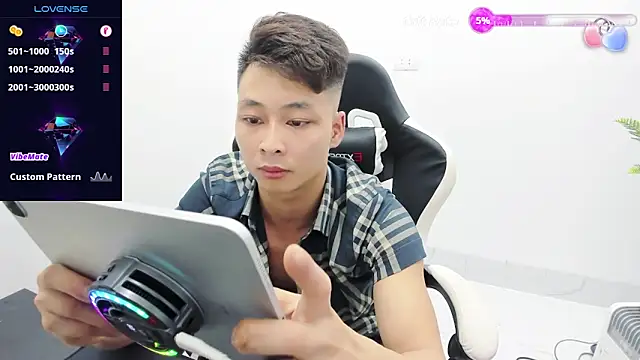 X-manh Obrolan Langsung XXX