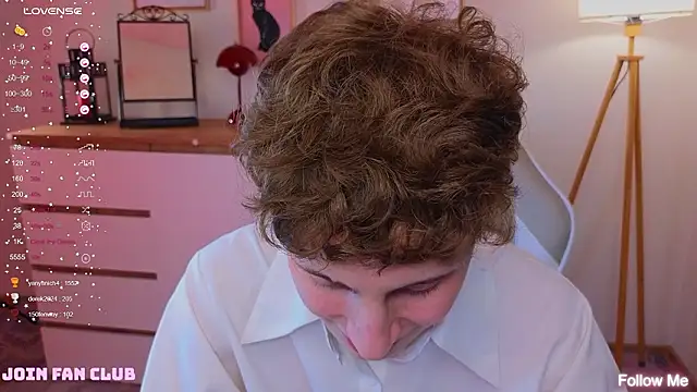 crisp1n Adlı Modelin Canlı XXX Sohbeti