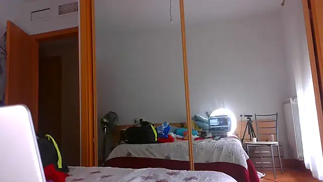 Chat +18 de Cuquita83 ao vivo