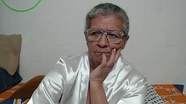 candy_mature_'s Live XXX Chat