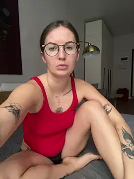 دردشة ElizabetBlack الجنسية المباشرة