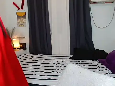 Maxinerein 网络视讯表演