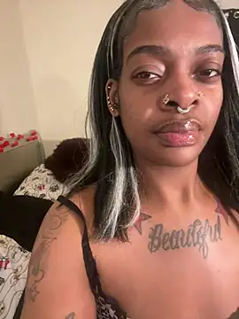 Show de wavywavy12 na webcam