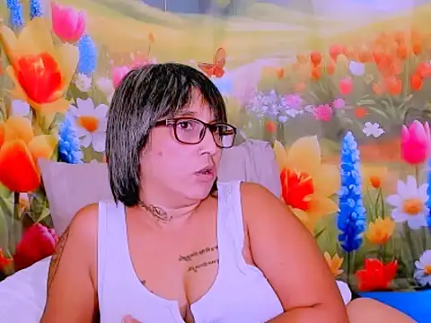 indianroxy live XXX chat