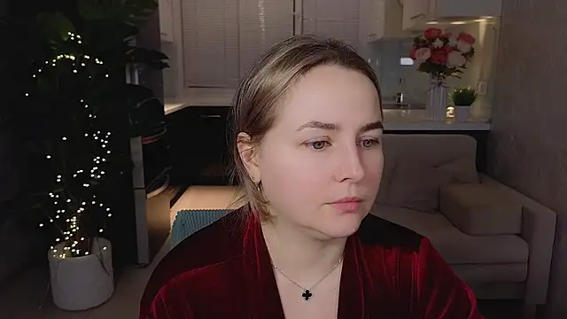 Mira_Mermayd Chat XXX live