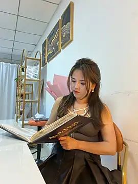 Efangfang 即時 XXX 聊天