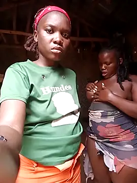 holygrail001 Live XXX-Chat