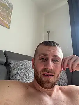 Chat XXX Live trainwithme