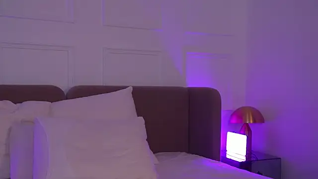 XXX chat uživo modela ArianaMell