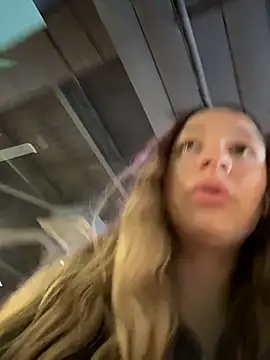 دردشة SashaCatt الجنسية المباشرة