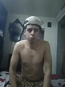 Junior_47 Live XXX-chat