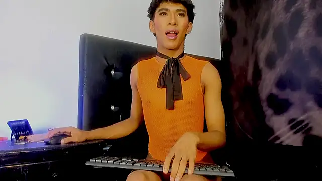 JERO_TEASE_S7S Chat XXX in diretta