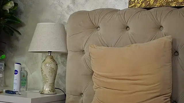 XXX chat uživo modela Kasandra_One