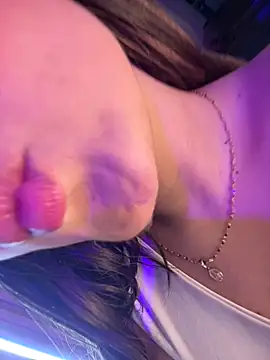 mia-rodriguesn Live XXX chat