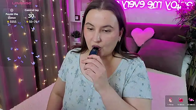 FeralPeach Live XXX-chat