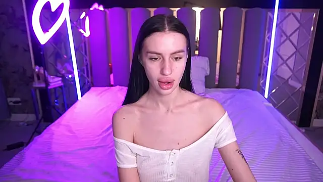 Snow_WhiteeeX's Live XXX Chat