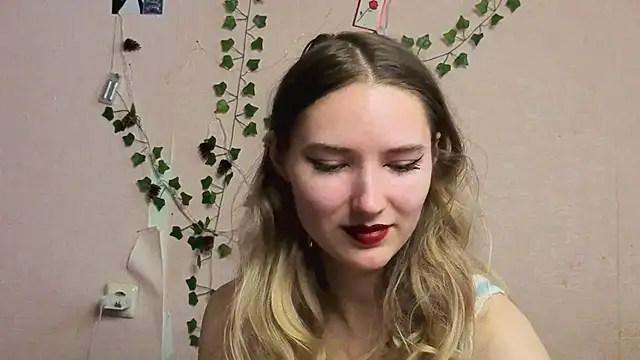 _kikiclark__ Chat XXX in diretta