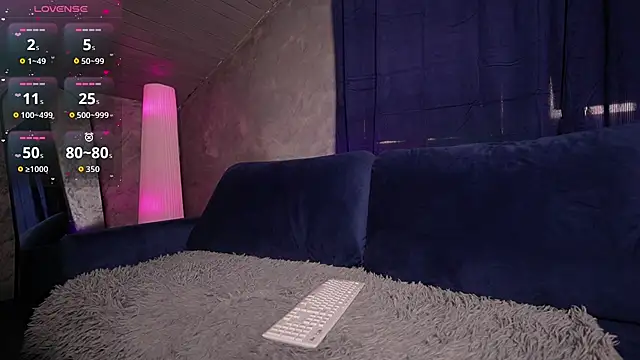 SabrineDivine Webcam show