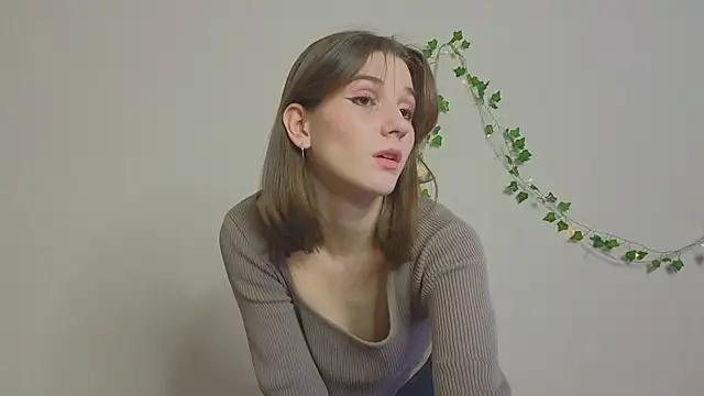 PeachyWhisper Chat XXX in diretta